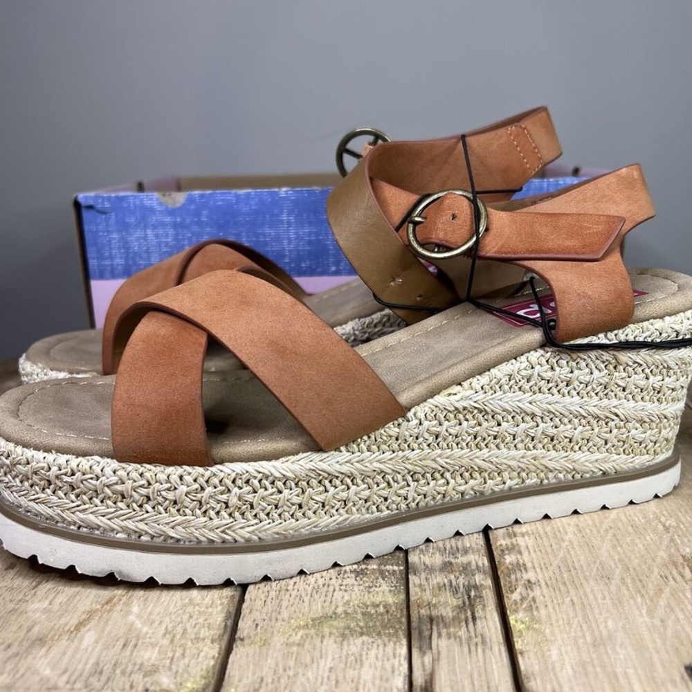 Pop Womens Cicci Women's Size 8 Beige Ankle Wedge Heel Sandals Shoes